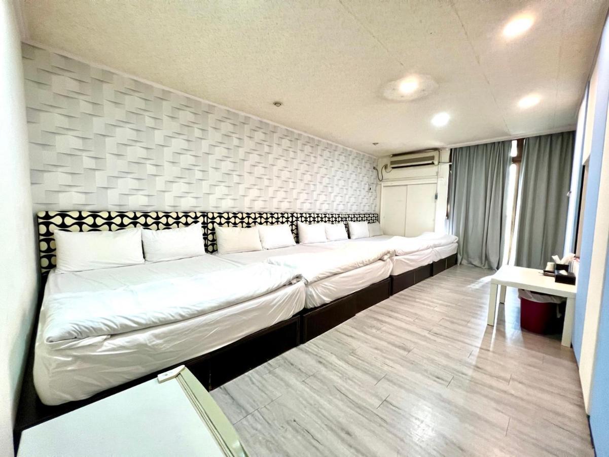 逢甲mickey House Daire Taichung Dış mekan fotoğraf